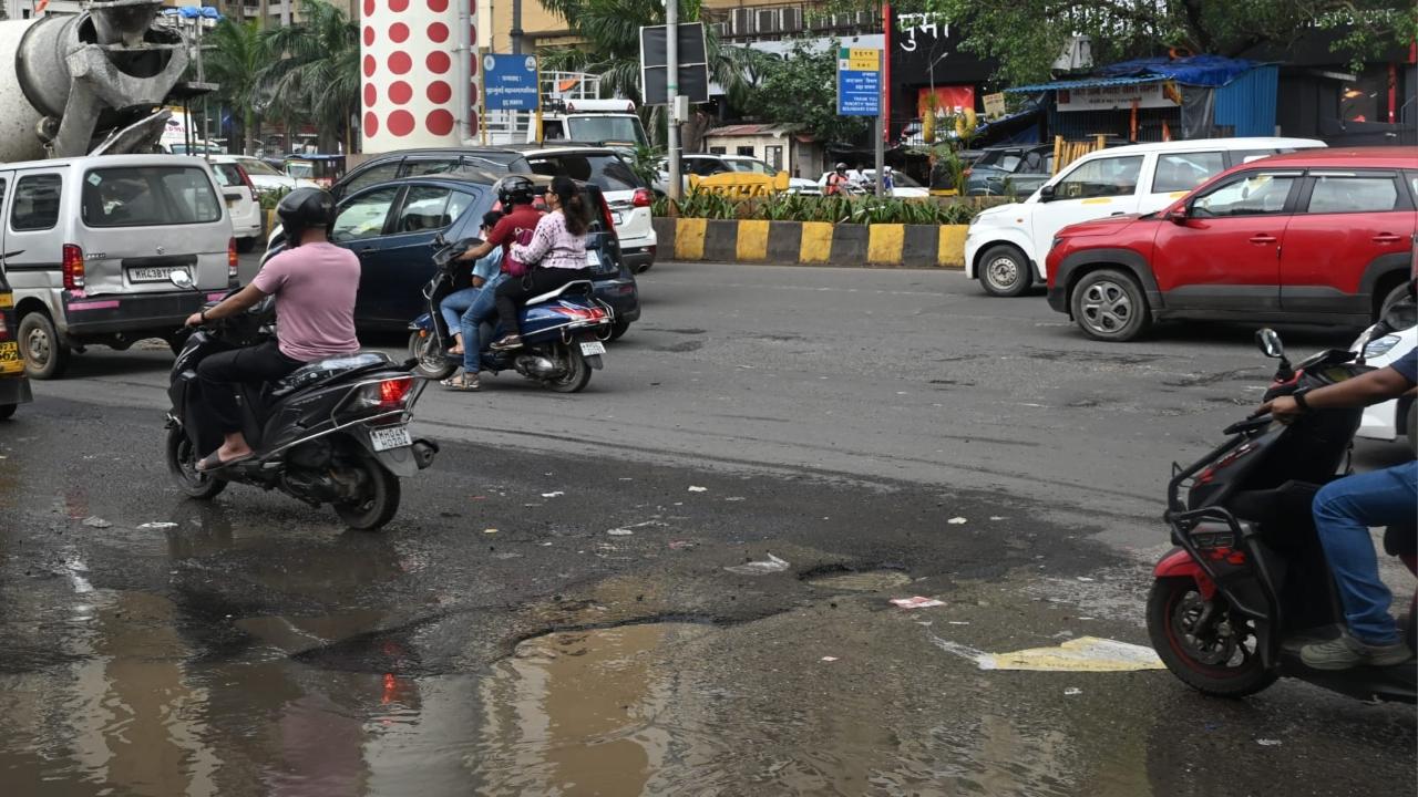 Meanwhile, in an attempt to streamline pothole complaints and their quick resolution, the Brihanmumbai Municipal Corporation has launched yet another mobile application, Pothole Quickfix