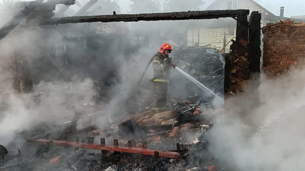 IN PHOTOS: Russian drone strike kills five in Ukraine's Pryluky