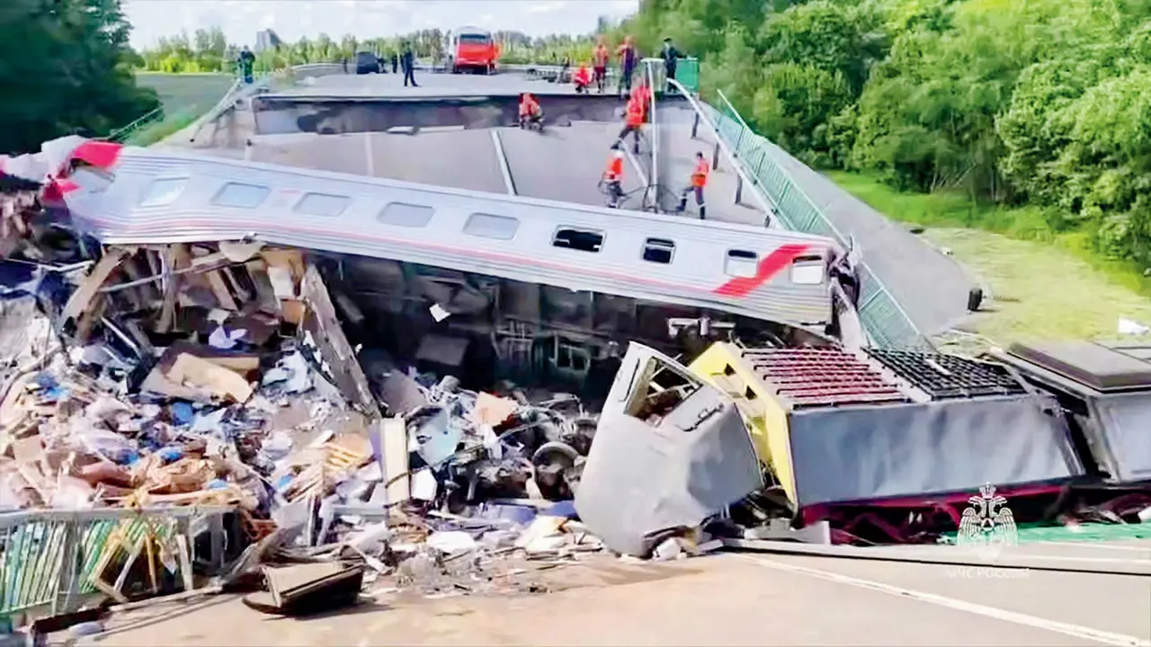 Two Russian bridges collapsed following explosions