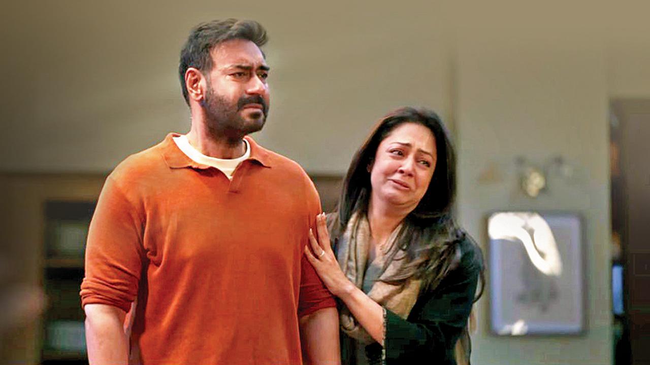 (From left) Ajay Devgn and Jyotika in Shaitaan 