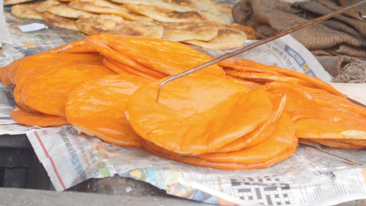 Sheermal from Mubeen’s in Lucknow; located at the Akbari Gate, it is run by the Mubeen family who trace their roots in the city to almost 300 years agp