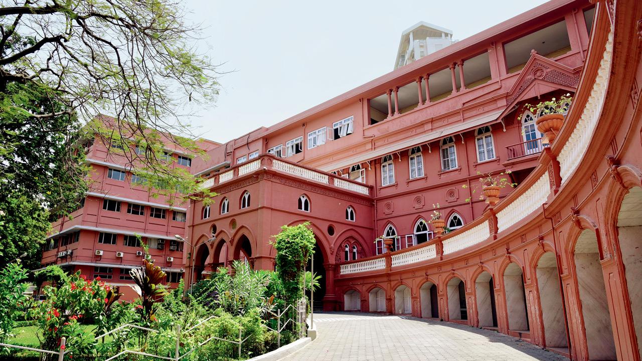 Sophia College