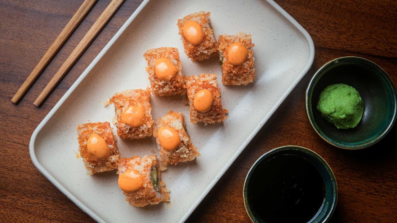 At Sozo Izakaya, diners can enjoy delicious dishes from the menu include vegetarian favourites such as the Avocado Maki, Veg Dynamite, and Sozo Veg Maki, which offer familiar comfort with a twist of texture and spice. If you love seafood, then try the Crab Avocado, Shrimp Dynamite, Sozo Shrimp Maki, and Prawn Dumpling. If you like unconventional flavours, then opt for Sweet Paprika Cream Cheese (nori out) and Spicy Salmon Avocado (nori out) and Tori Maki, made with chicken nanban, slaw, and tonkatsu sauce.
Where: Sozo Izakaya, Versova When: June 18 