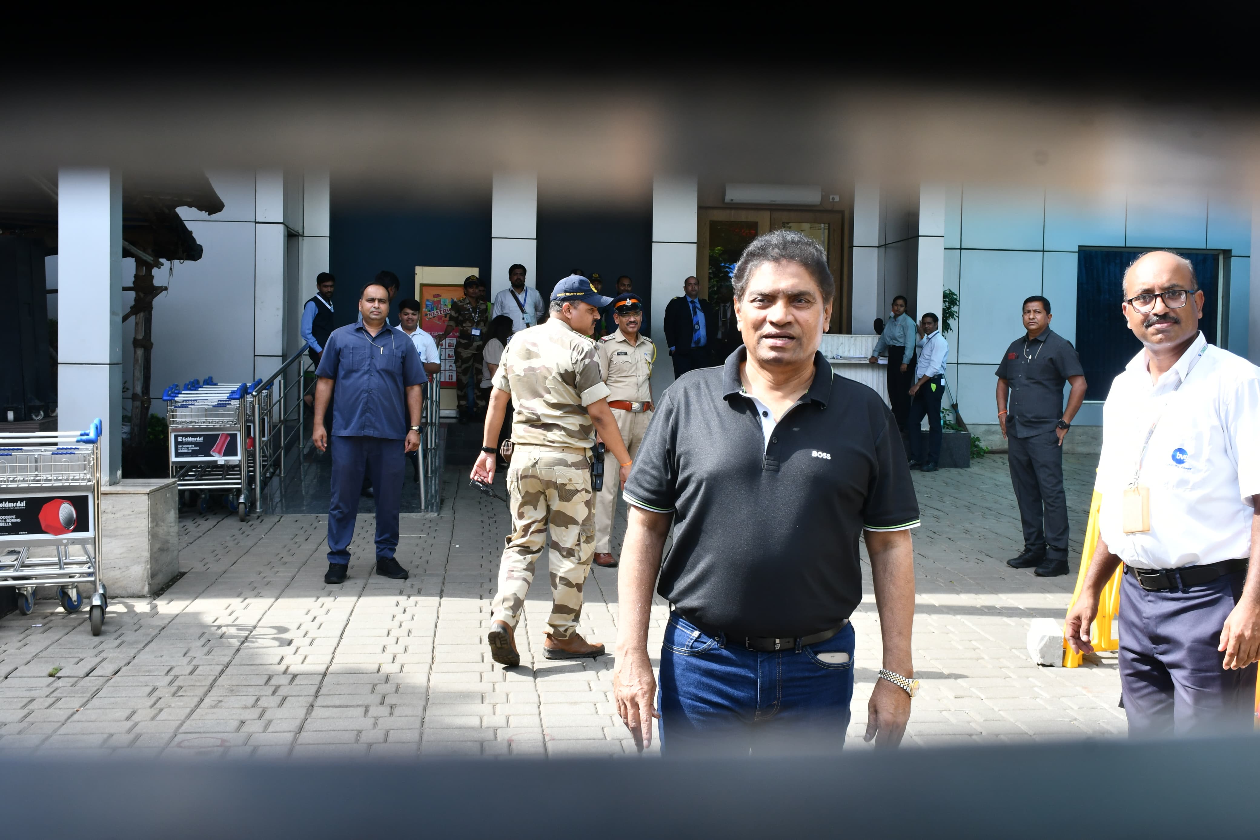 Johnny Lever was also snapped at Mumbai airport as the Housefull 5 cast jetted off from the city. The actor smiled and posed for the cameramen stationed at the Kalina airport