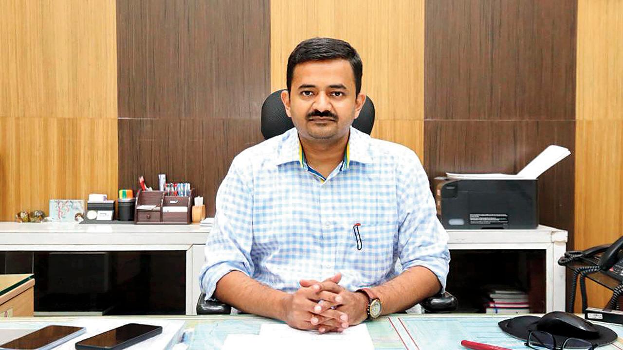 Mumbra train tragedy: ‘Mumbra incident remains a mystery’