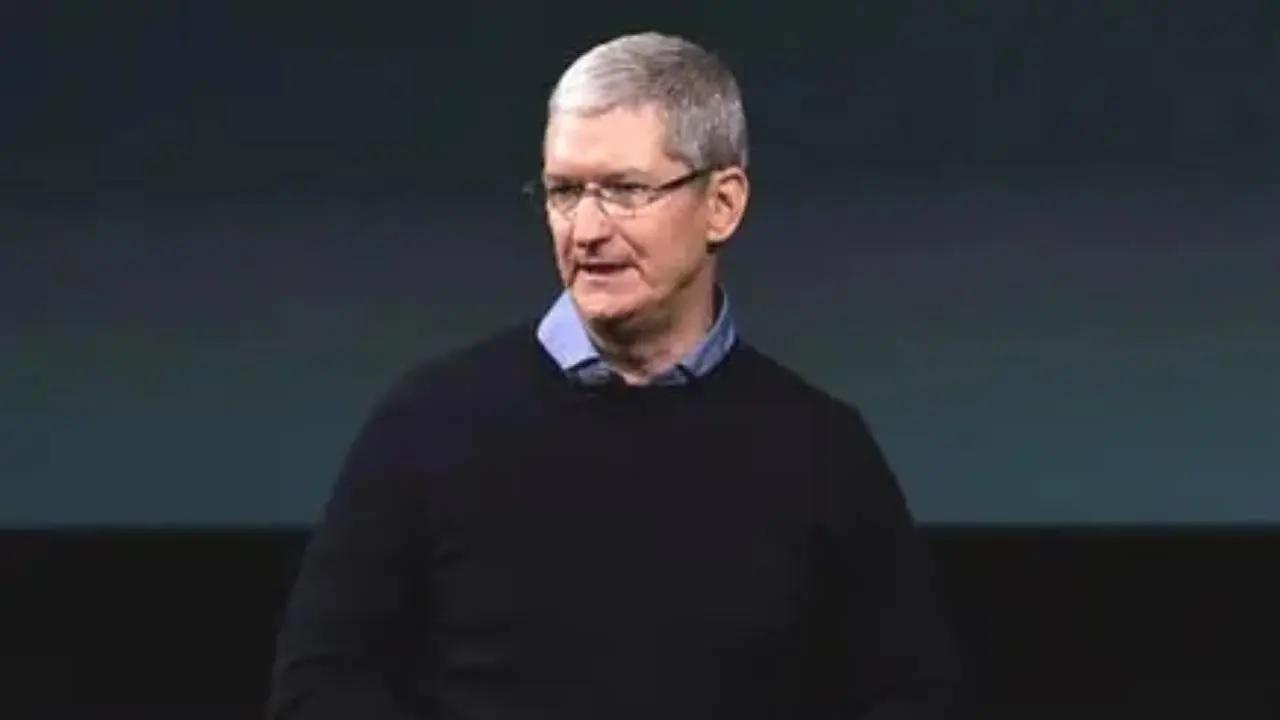 Liquid Glass redesign Among the new features, there is a complete redesign with Apple's new 