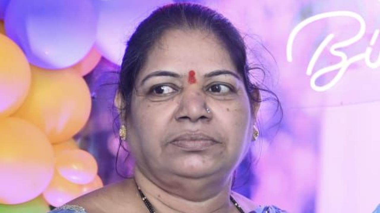 Woman killed, another injured as speeding ST bus rams into autorickshaw in Virar