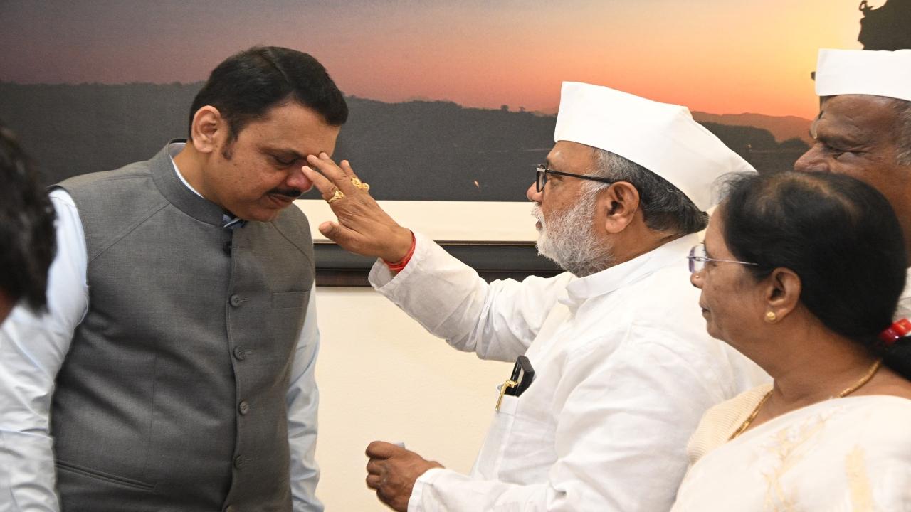 The state and national highway authorities, including Public Works Department (PWD), Maharashtra State Road Development Corporation (MSRDC), and National Highways Authority of India (NHAI) have been directed to immediately complete the road repair works, fill the potholes, and install adequate signage along the wari routes