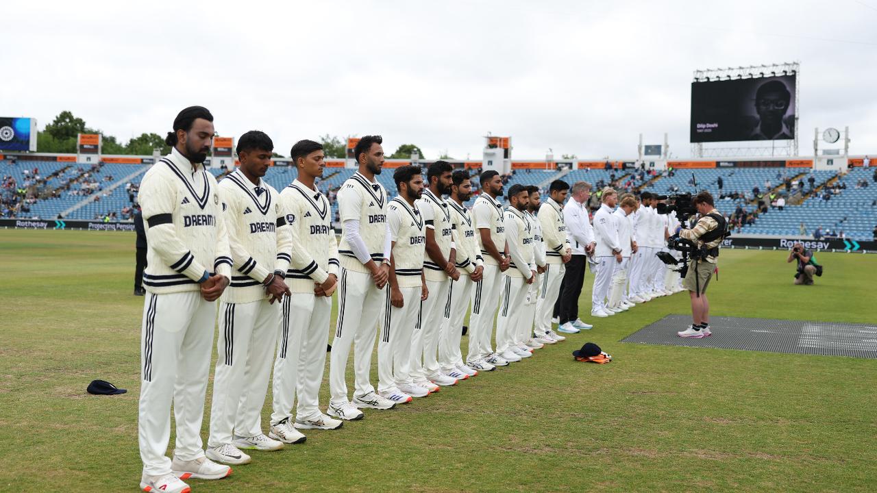 Ind vs Eng 1st Test: Why India, England players wearing black armbands on Day 5 of first Test?
