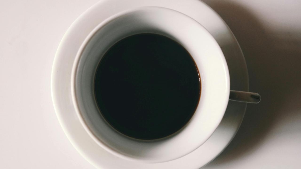 Drinking 1-2 cups of black coffee daily may reduce risk of death by 14 pc: Study