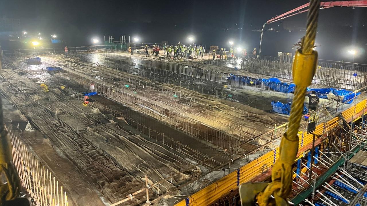 The station will be built on two levels – a concourse level and a rail level – and will be 425 metres long. Once completed, the total built-up area of the station will be around 17,000 square metres. The concourse level alone will cover 6,000 square metres, officials said