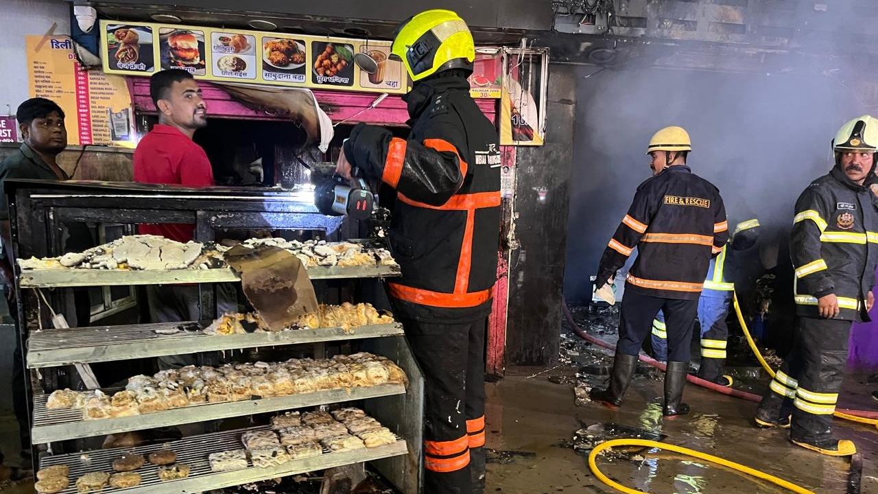 Fire extinguisher was used by the alert staff and everything was brought under control within five minutes, the statement said