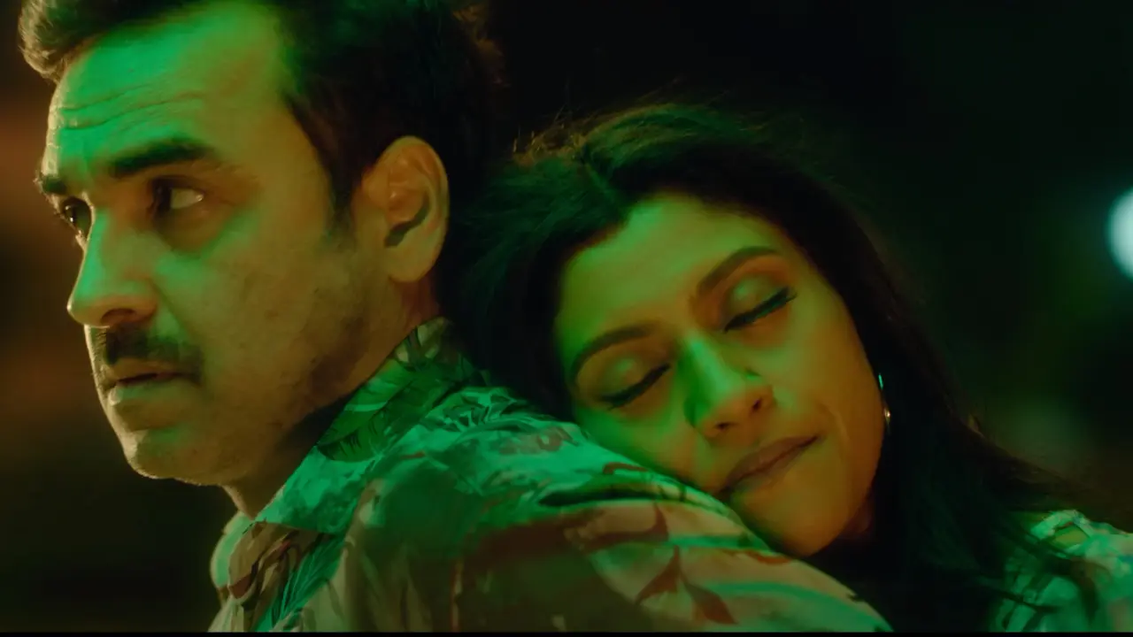Pankaj Tripathi calls Konkona Sensharma 'extraordinary' in Metro...In Dino