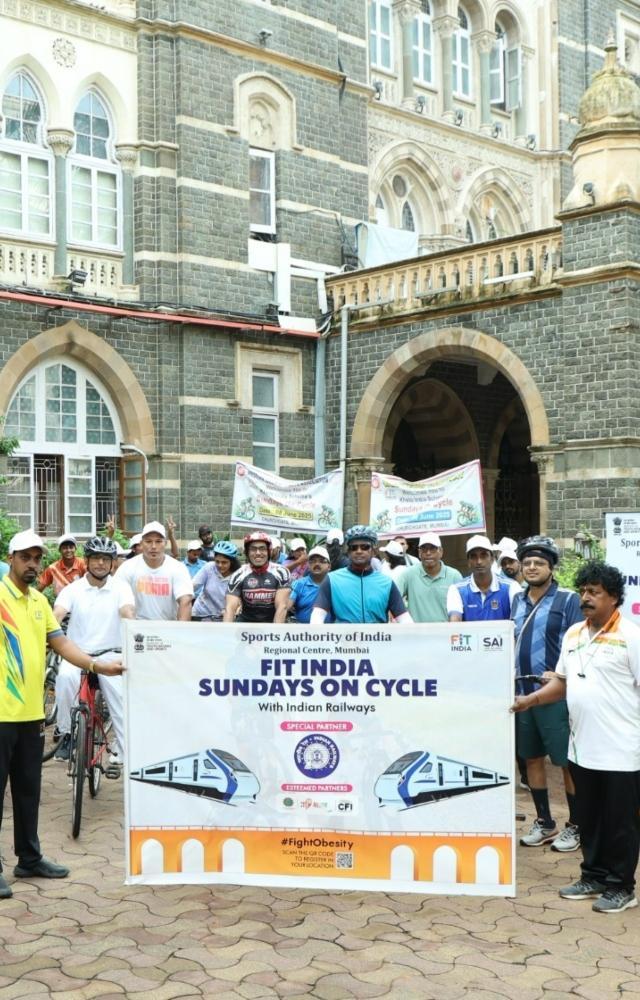Fit India Movement: Western Railway`s cycle rally in Mumbai