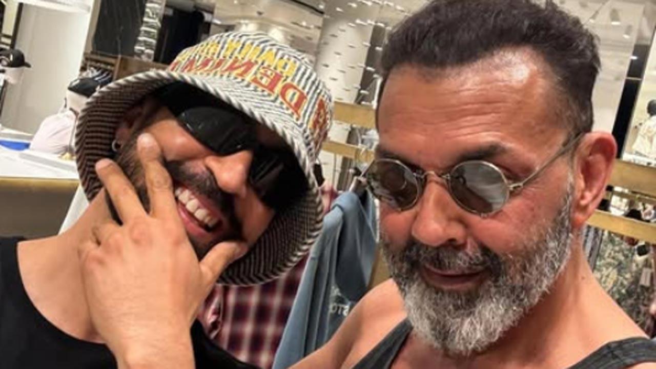 Bobby Deol meets Diljit Dosanjh, says 'Punjabi munda mil gaya oye!'