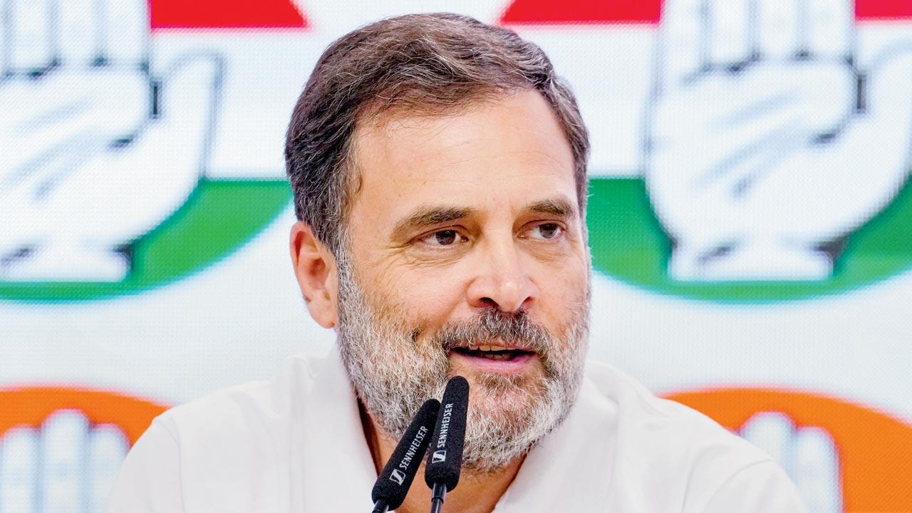 Rahul slams Amit Shah over ‘English language’ remark