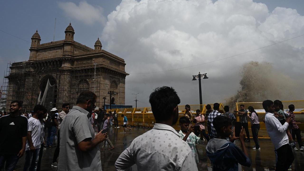 Earlier this week, the Brihanmumbai Municipal Corporation (BMC) on Monday issued an advisory warning of high tides in the Arabian Sea over the next five days, with waves expected to rise more than 4.5 metres