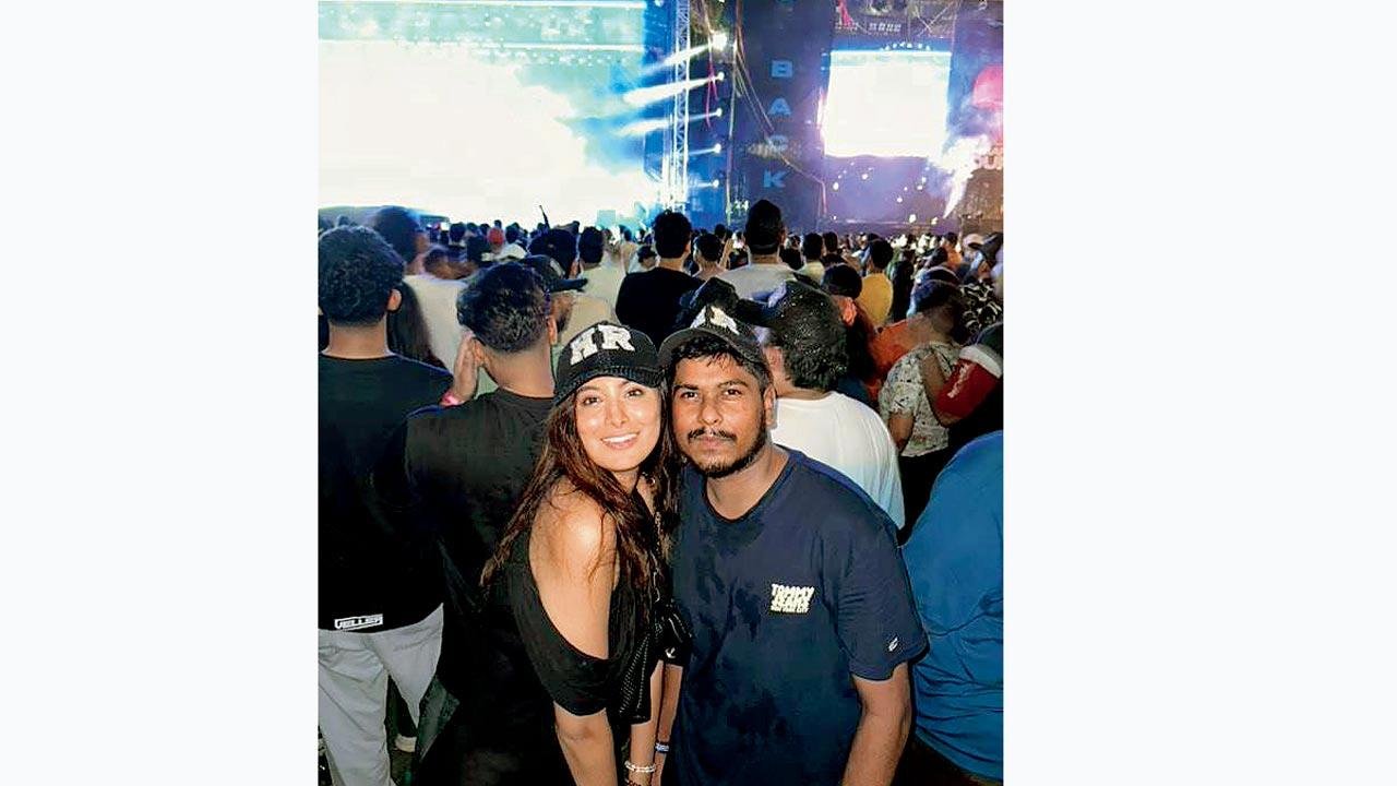 Shayan Mondal and friend don  caps specially monogrammed with “HR” for Reshammiya’s concert