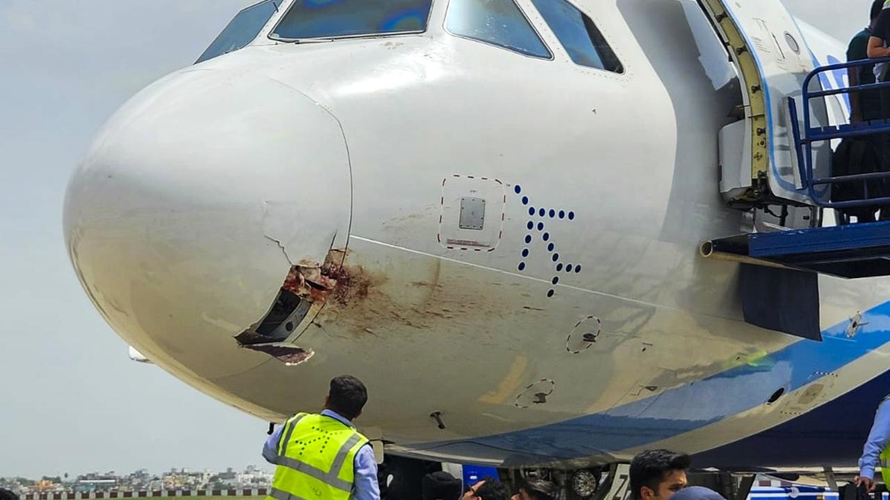 Another official said that the aircraft, which was coming to Ranchi, was scheduled to go to Kolkata