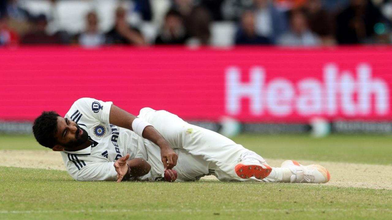The story remained the same in the second innings as well when Jasprit Bumrah dropped the catch of Zak Crawley in his own over. The batsman then went on to score from 38 to 65 runs for England in the second essay (Pic: AFP)