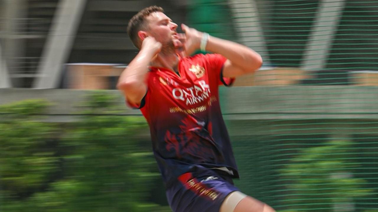 Josh Hazlewood
Royal Challengers Bengaluru's premier pacer Josh Hazlewood has been placed fourth on the list of the leading wicket-takers in the IPL 2025. So far in 11 matches, he has 21 wickets, and it will be interesting to see if he manages to pick up more wickets in the title clash against Punjab Kings (Pic: X/@RCBTweets)