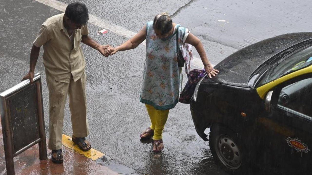 The weather department has not issued any warnings, but there is a possibility of light to moderate rainfall across Mumbai and its suburban areas