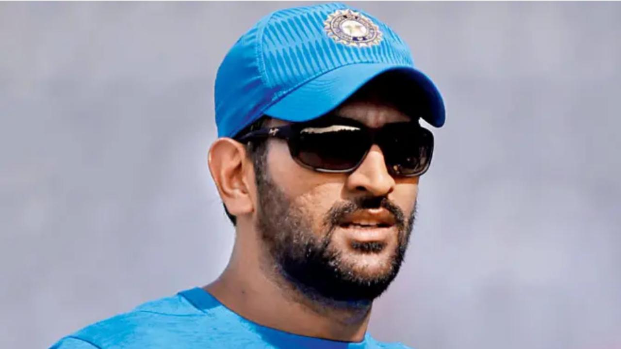 Dhoni enjoys the top spot on the list with 256 catches in 90 Test matches. On the other hand, Kirmani has taken 160 catches in 88 games