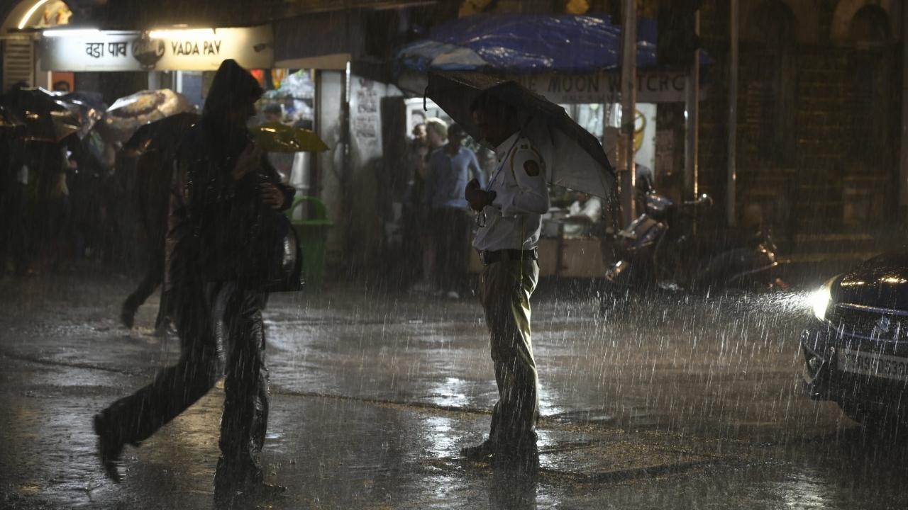 The civic body has urged citizens to strictly follow safety instructions and avoid venturing near the seashore during high tides