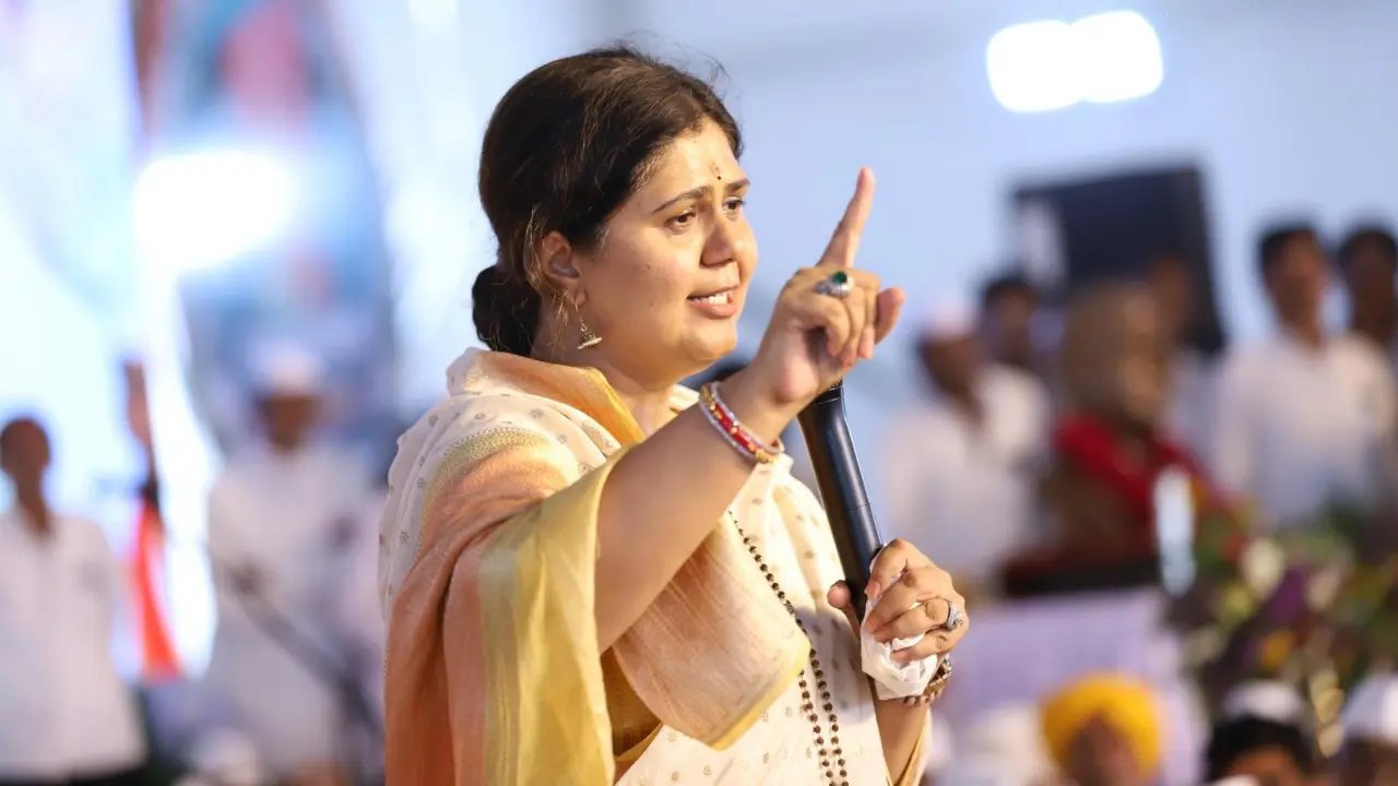 Not satisfied with work of corporation meant for sugarcane workers: Munde