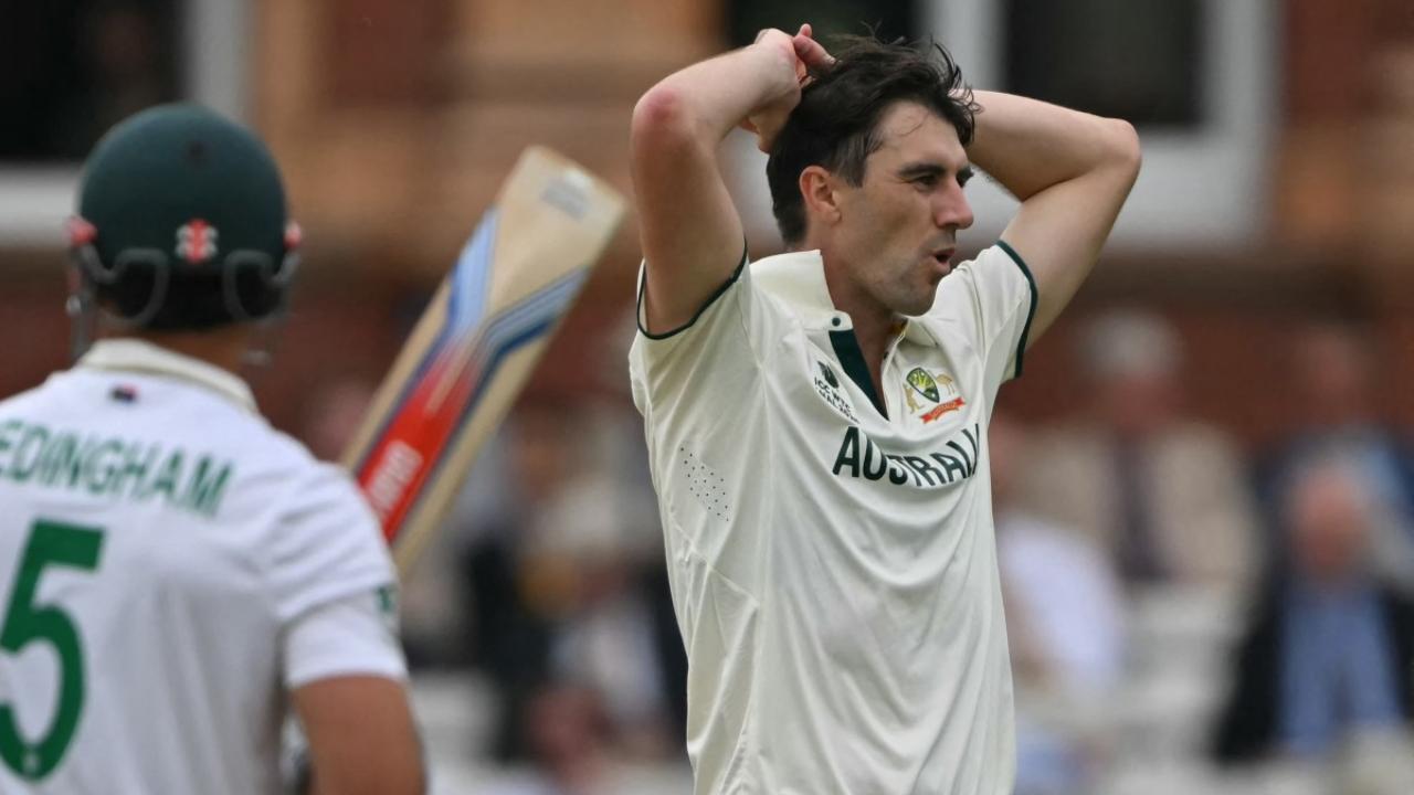 With this, he completed his tally of 300 wickets for Australia in the traditional format of the game