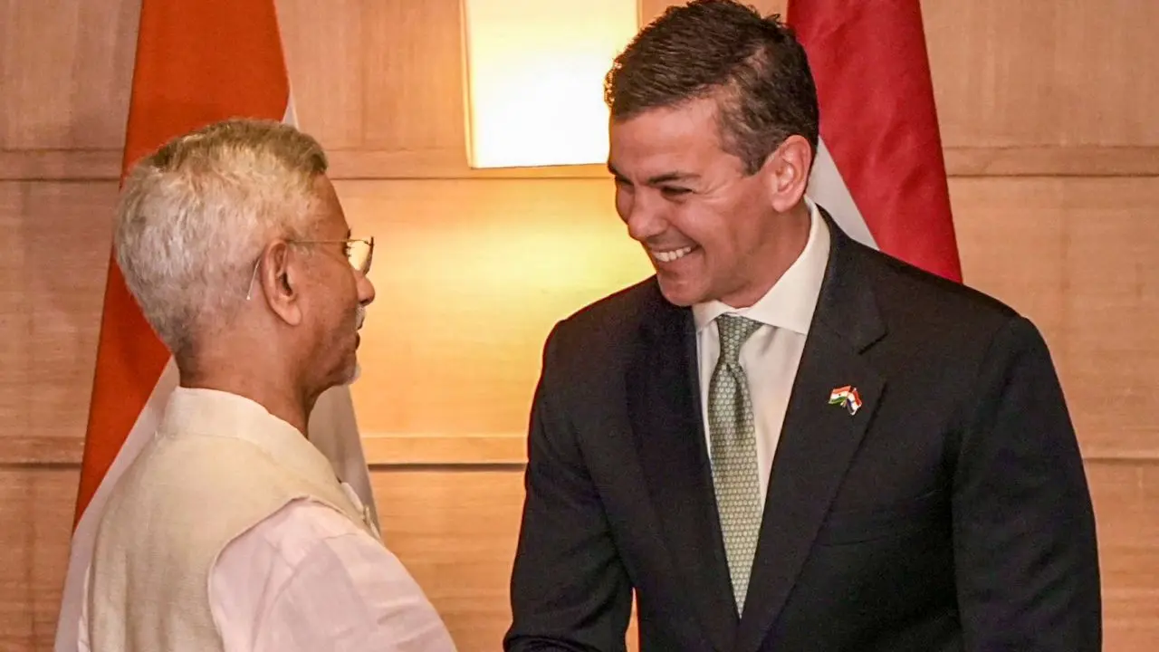 Paraguay President begins first state visit to India with ceremonial welcome
