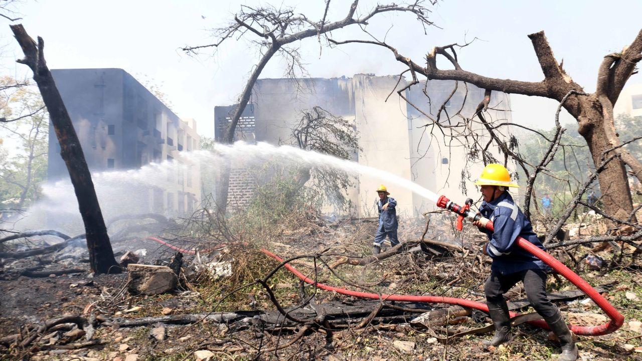 According to reports, the plane crashed directly into the hostel's dining hall. Therefore, many of those inside the dining area sustained injuries. As the plane crashed, local residents were the first on the scene, immediately trying to rescue both the plane's passengers and those in the building