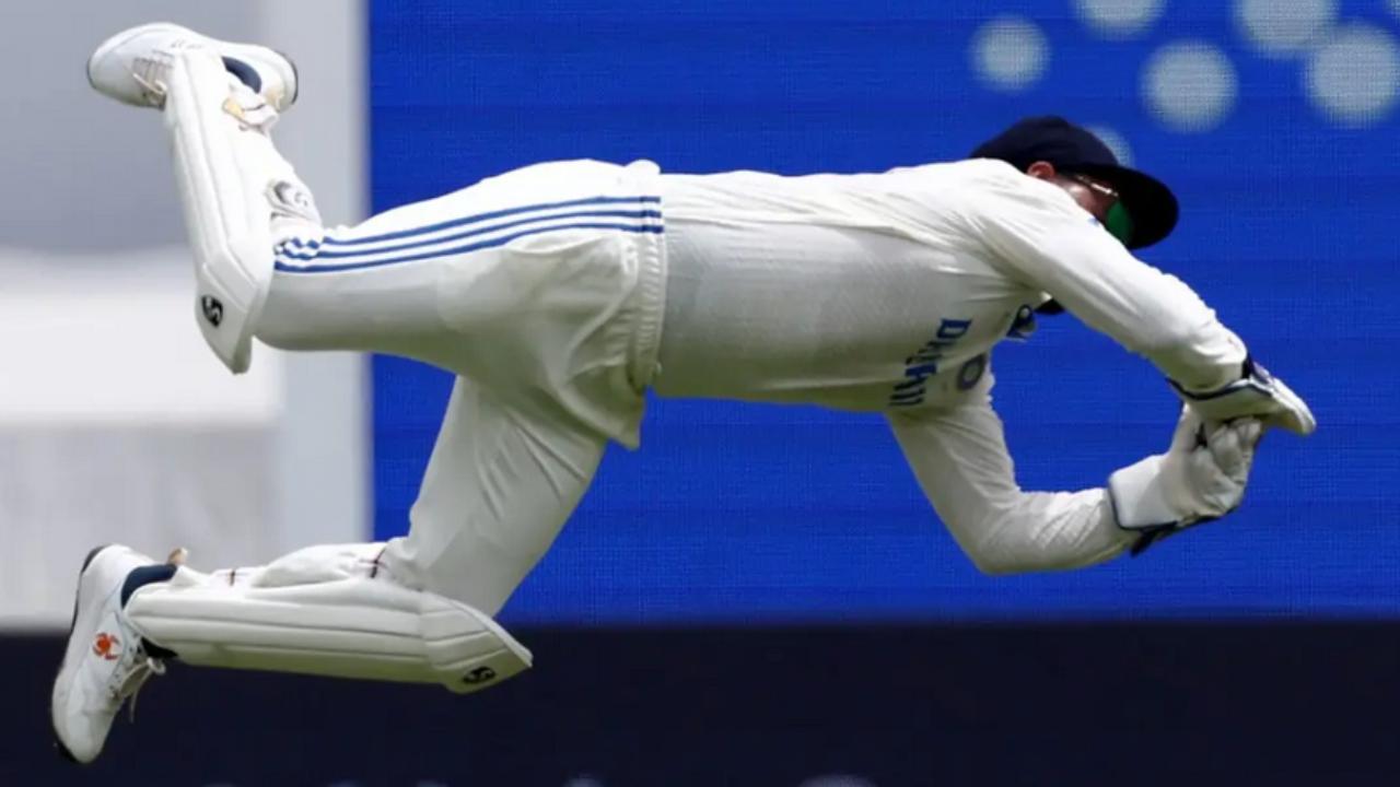 In the 72nd over, Rishabh Pant dropped Harry Brook's catch on 46 runs. The luck continued to be on Brook's favour as he was yet again dropped by Jaiswal in the 85th over. The 26-year-old then registered 99 runs (Pic: File Pic)