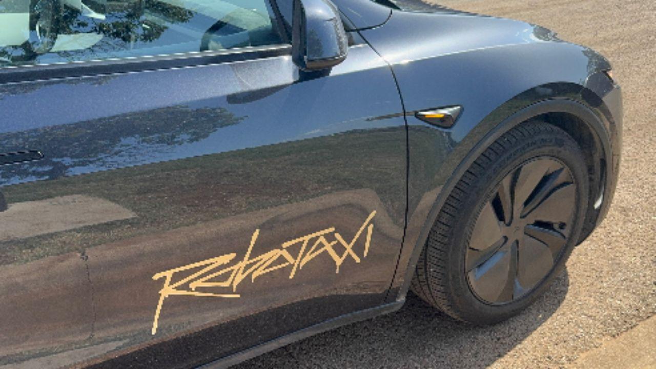 Tesla Robotaxi wows first riders in Austin with seamless self-driving
