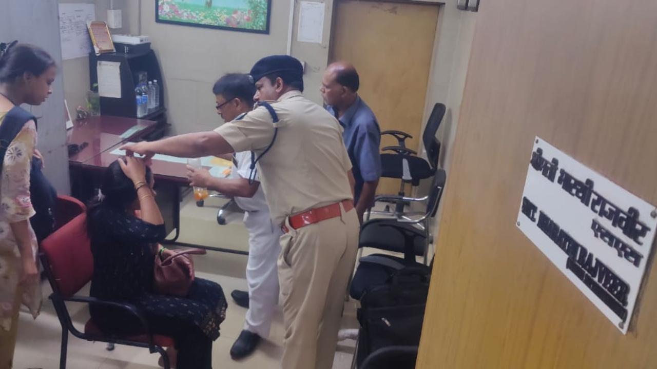 Railway cops file case after video of women fighting in Mumbai train go viral
