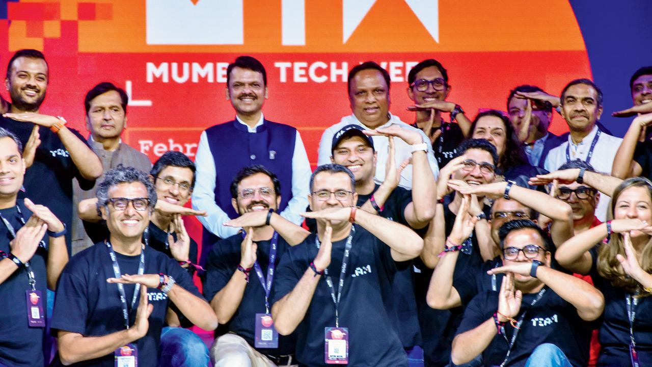 Maharashtra taps WhatsApp for govt services