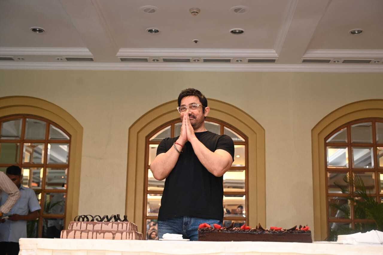 Aamir Khan celebrated his birthday a day in advance with the media