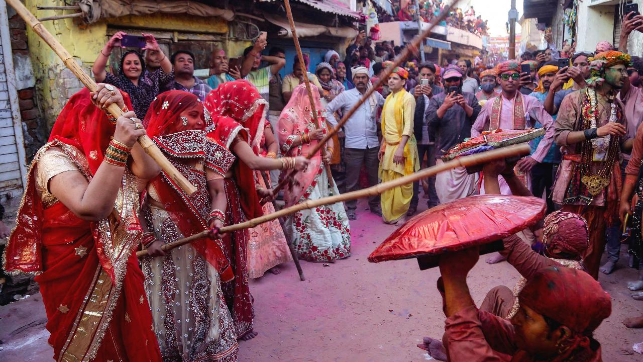 barsana holi date