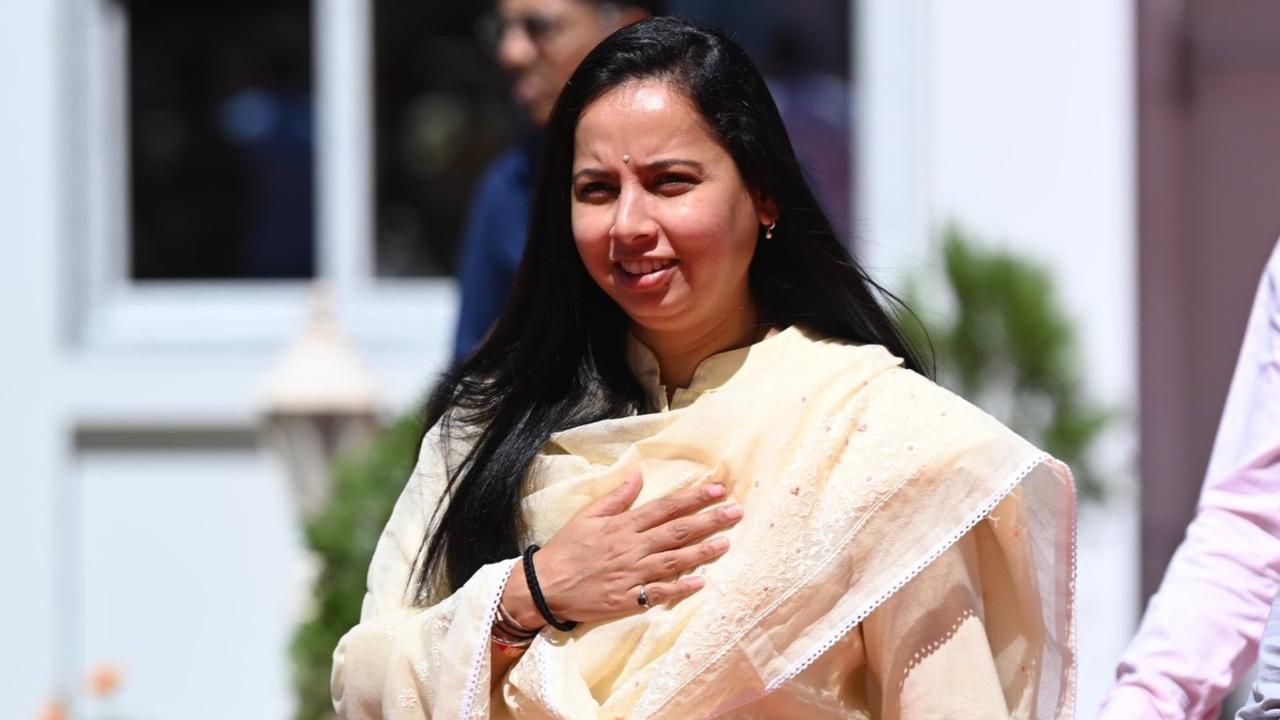'Maharashtra govt will ensure private establishments set up Vishakha Committees'