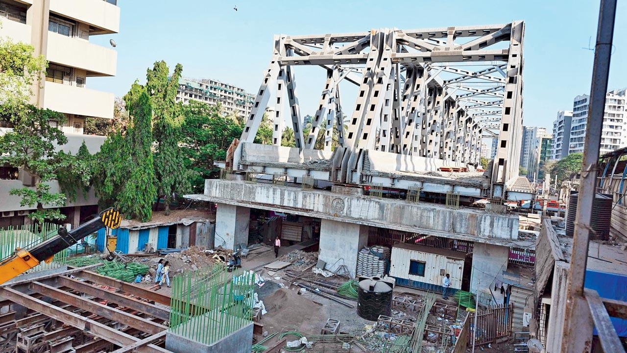 Vidyavihar’s Rs 178 crore bridge faces bottleneck challenges ahead of launch