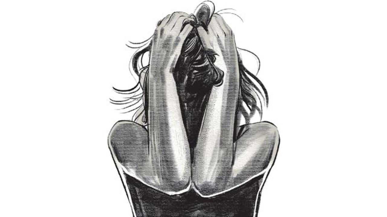 Mumbai: Two actors molested on Holi, two held