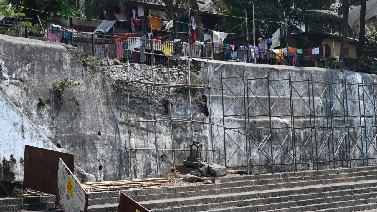 The BMC then served a show cause notice to the concerned contractor responsible for the conservation and restoration of the 12th-century tank
