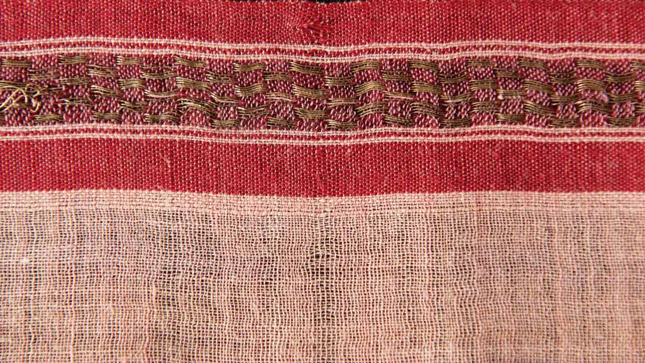 Begumbahar, woven cotton and silk, Bangladesh, 1960s. Collection: Ruby Palchoudhuri