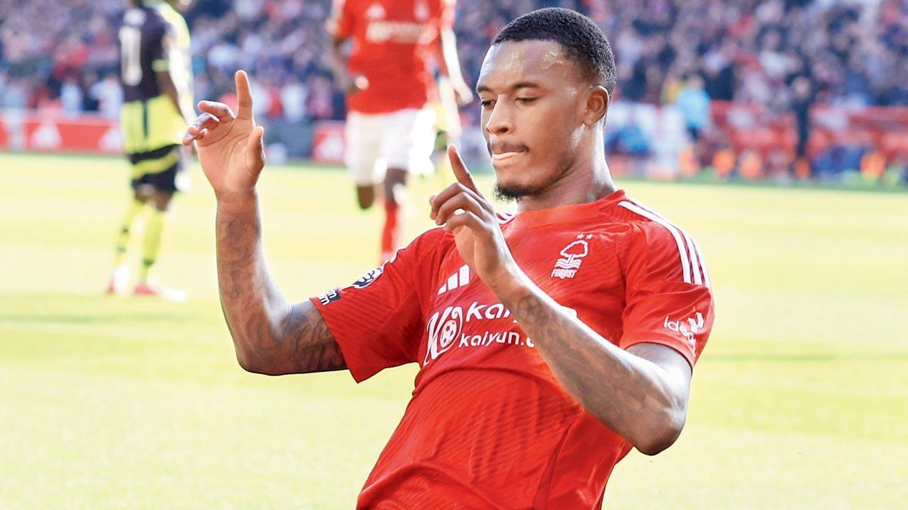 Cityzens succumb to forest fire