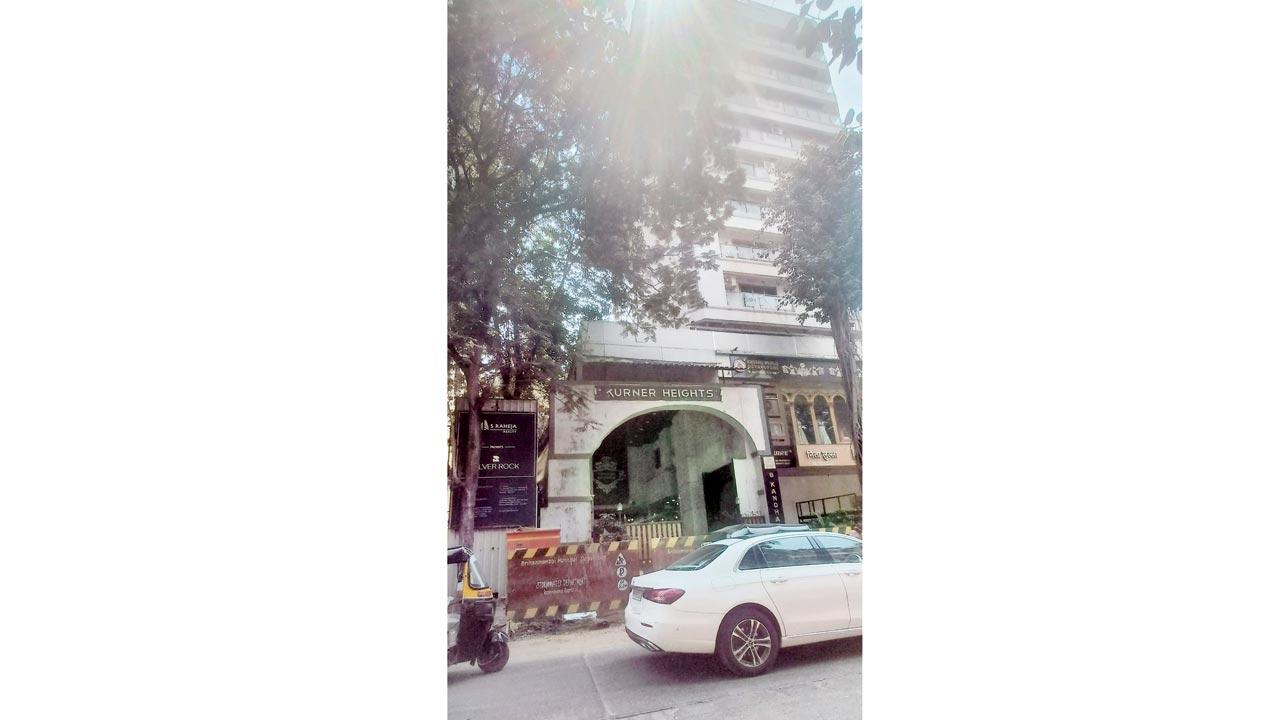 The Turner Heights building in Bandra West, where the theft occurred on March 9. Pics/Shirish Vaktania