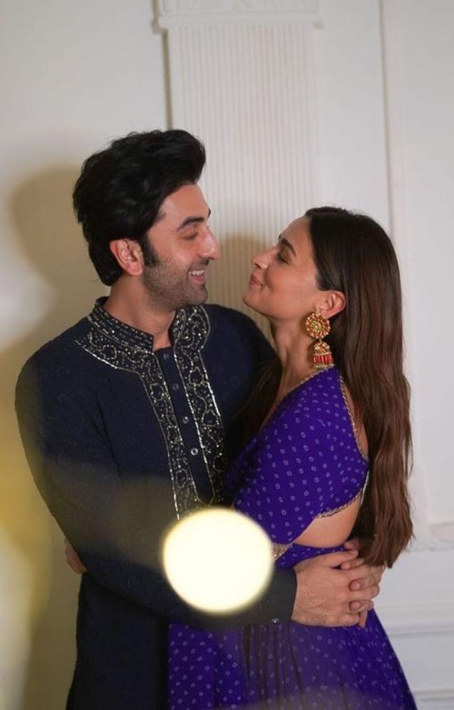 Ranbir Kapoor and Alia Bhatt made headlines when they invited the media for an informal birthday celebration of the actress.  
