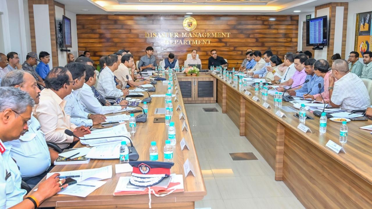 BMC chief orders joint survey of waterlogging-prone spots in Mumbai