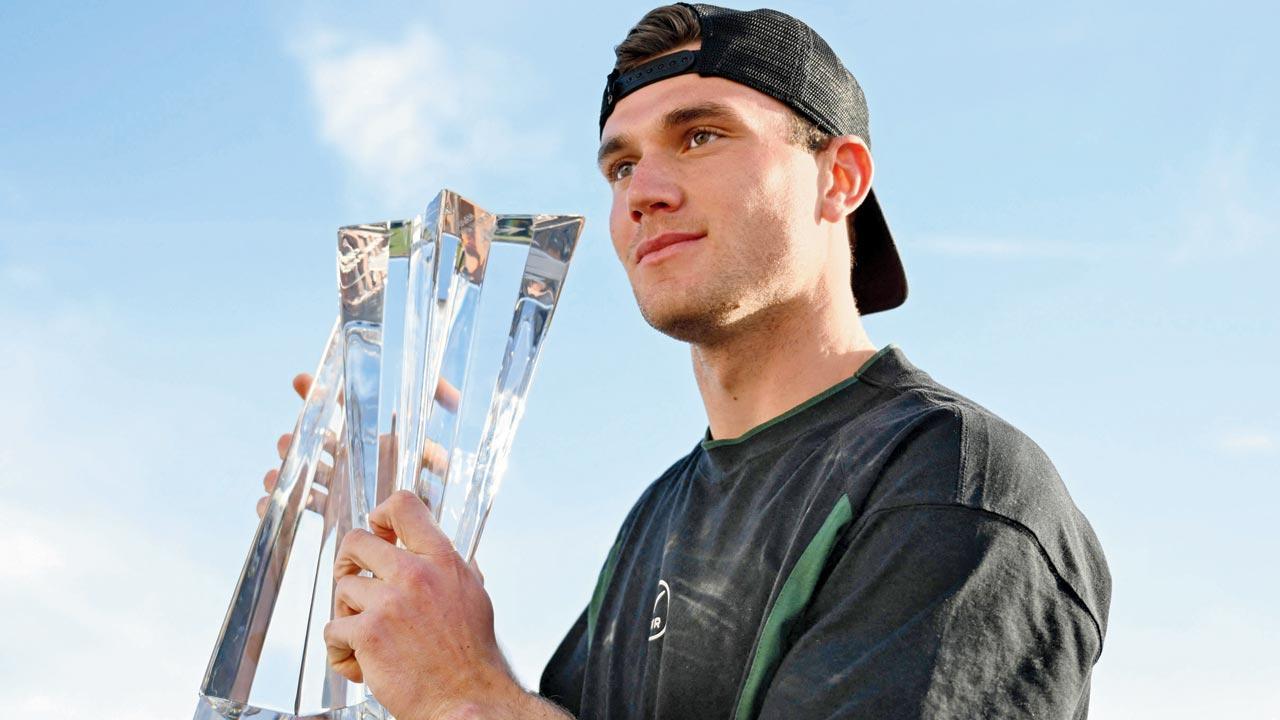 Draper beats Rune for maiden Masters title
