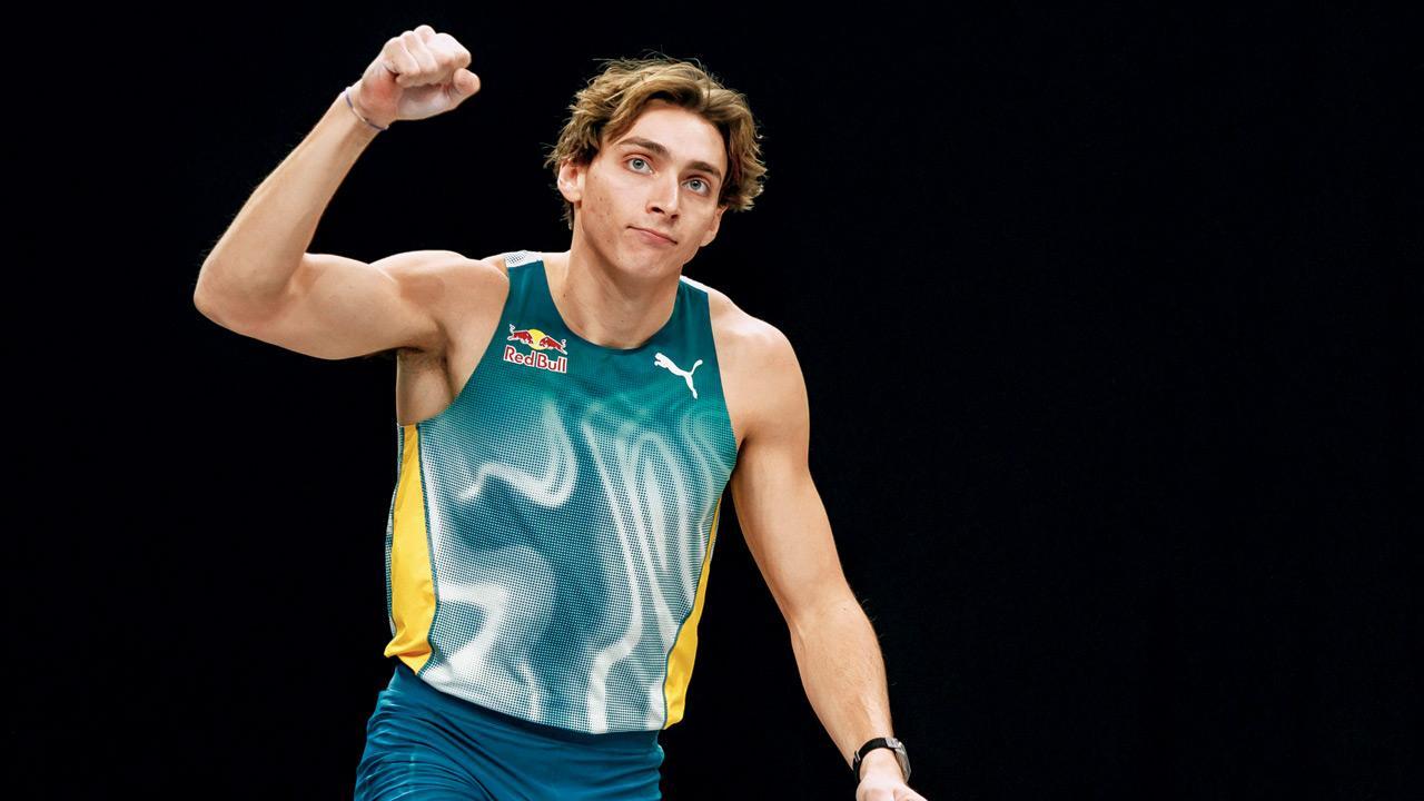 Duplantis breaks own world record