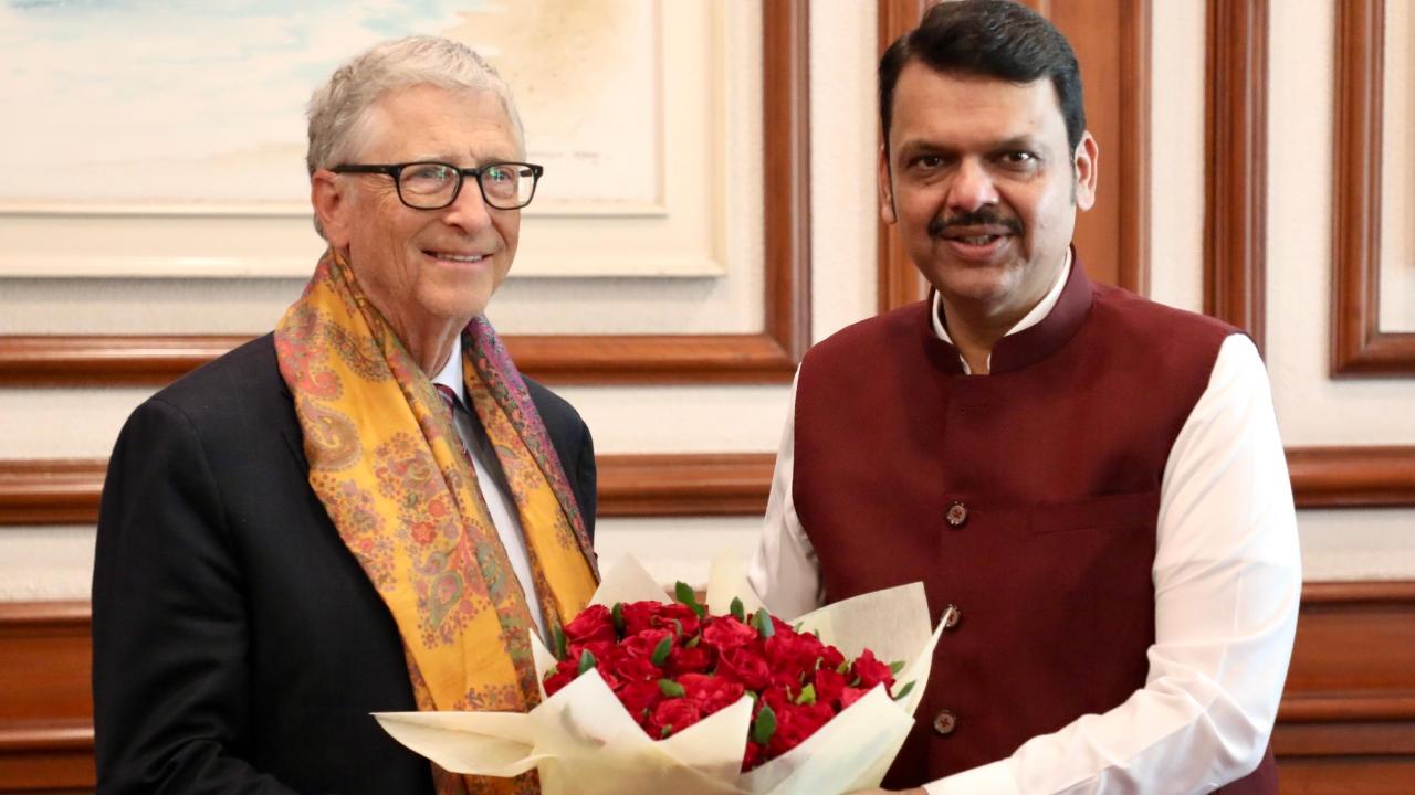 Microsoft co-founder Bill Gates has tried his hand at a new pesticide sprayer made by a startup Chhatrapati Sambhajinagar, creating a more handy and efficient option for farmers to help them safely cover more crops at a time